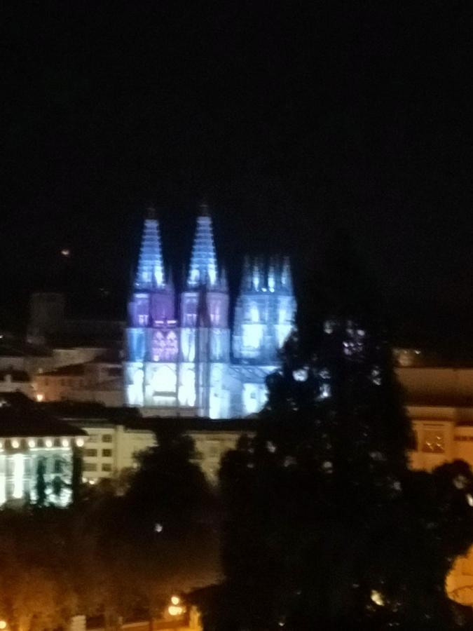 Atuaire Home Gran Apartamento Con Vistas A La Catedral De Бургос Экстерьер фото